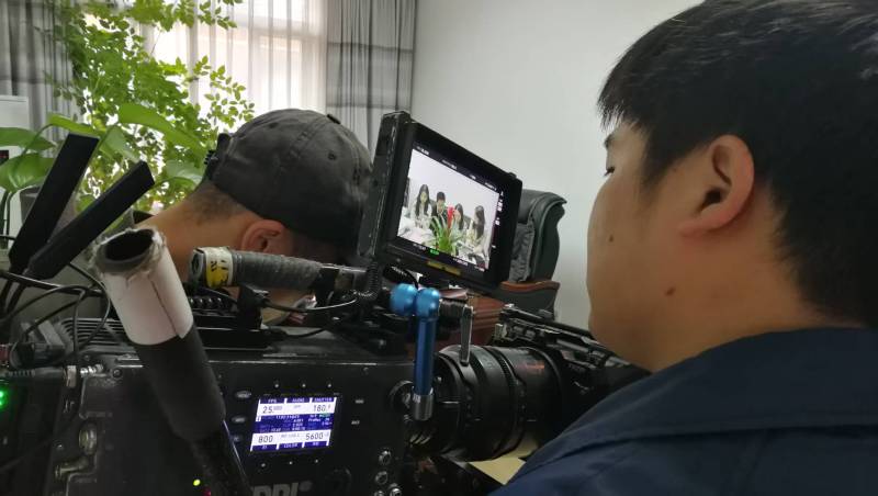 剧本杀式体验：香坊区广告片拍摄公司构建沉浸式消费决策路径